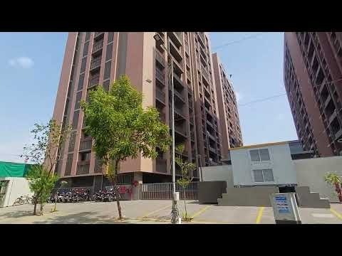 Shaligram Luxuria - exterior view in Ahmedabad