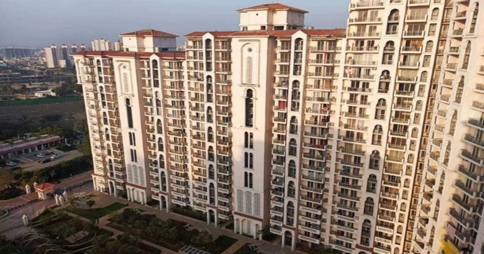 DLF Regal Gardens - interior view in Gurgaon