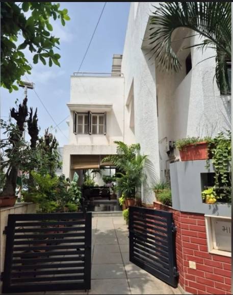 4 BHK House/Villa - 4 BHK villa for buy-resale in Manjalpur, Vadodara - main view