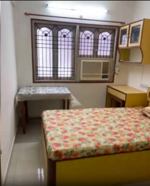 3 BHK House/Villa for Rent in Piplod, Surat - side view in Surat