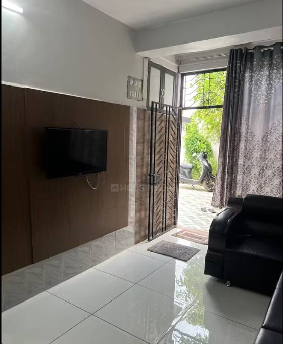 4 BHK Villa in Khodiyar Colony - side view in Jamnagar