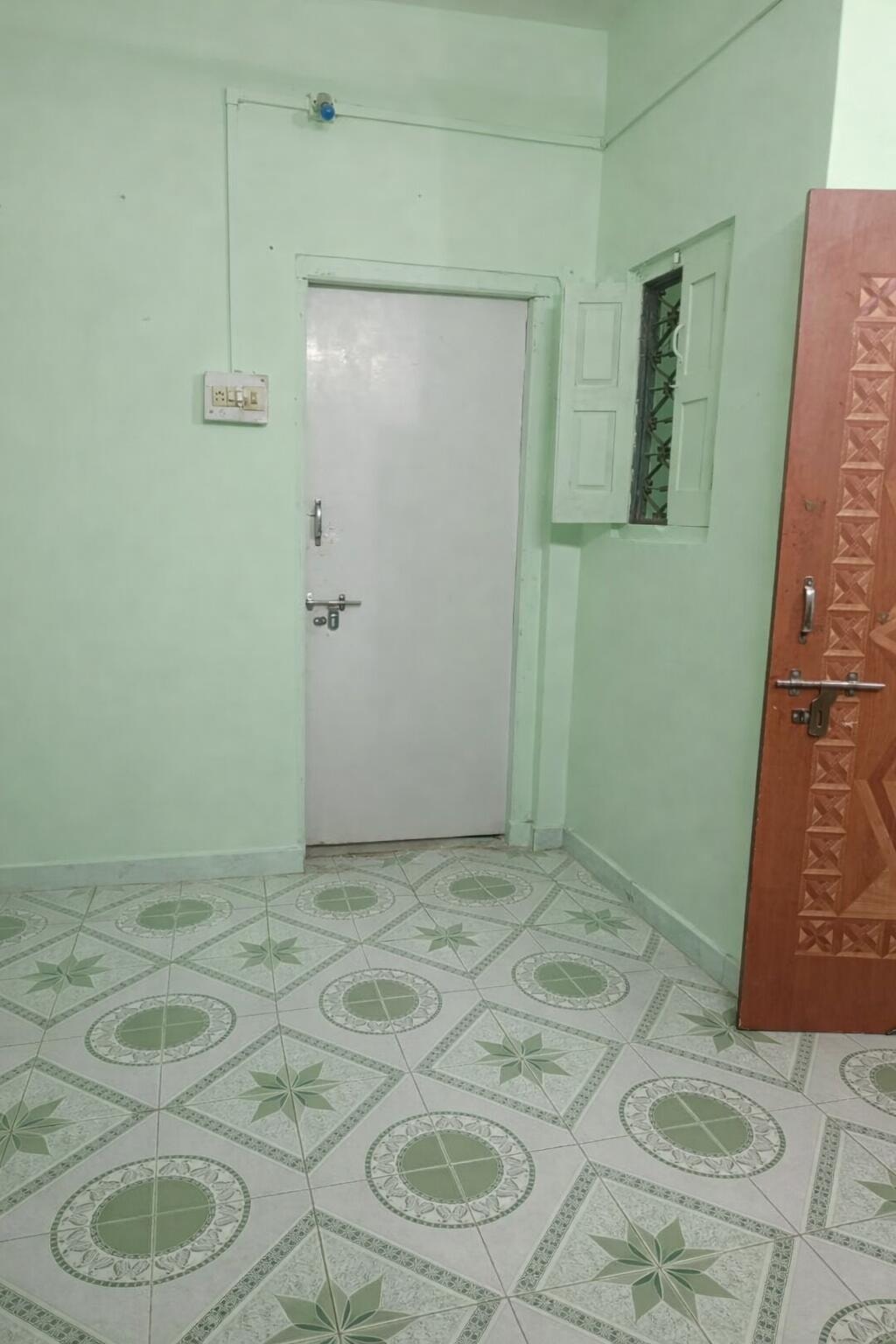 guruwarbazar, Washim - interior view in Washim
