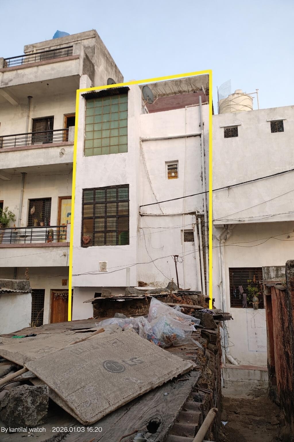 guruwarbazar, Washim - detail view in Washim