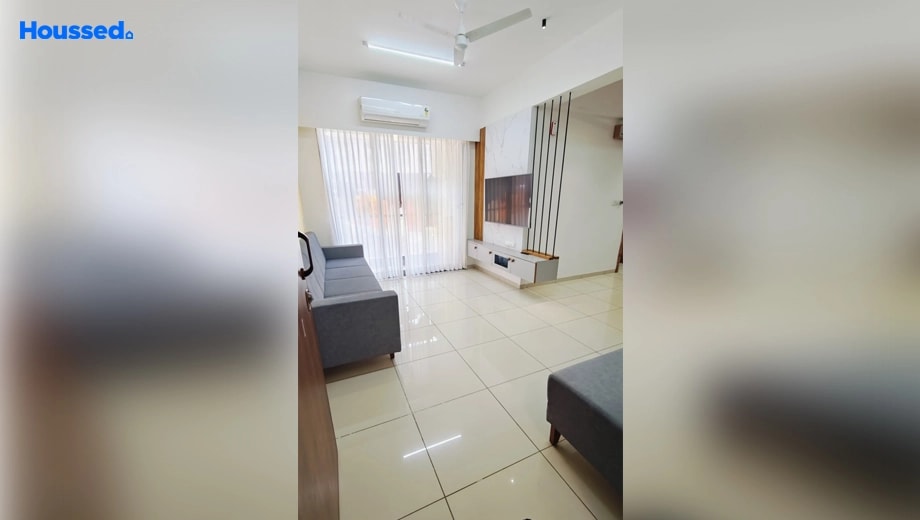 Resale Property - 3 BHK apartment for mortgage in Sargasan, Gandhinagar - main view
